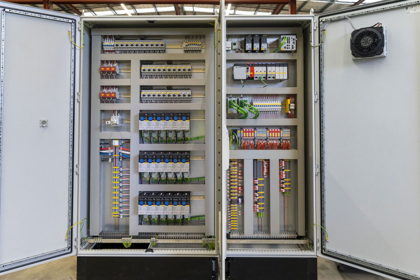 Simple Bootstrap Best Template